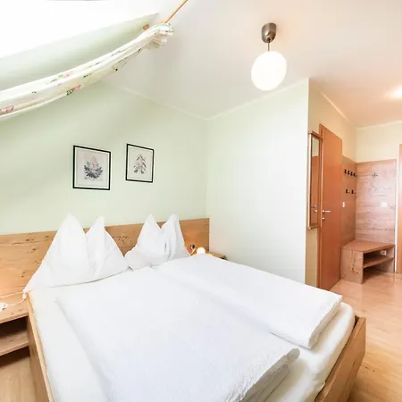 Gaestehaus Gnant Winten (Wienerwald)