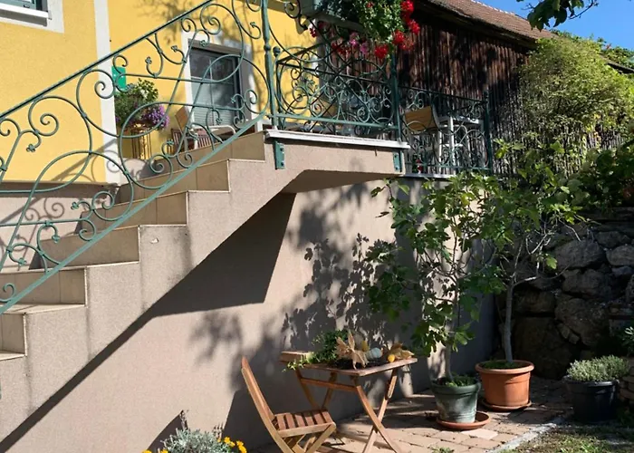 Gaestehaus Gnant Lägenhet