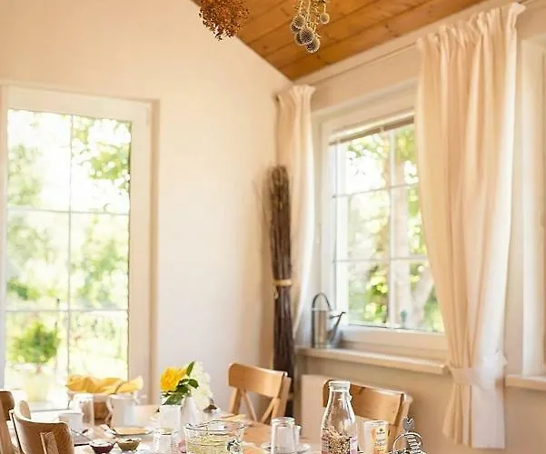 Gaestehaus Gnant Lägenhet